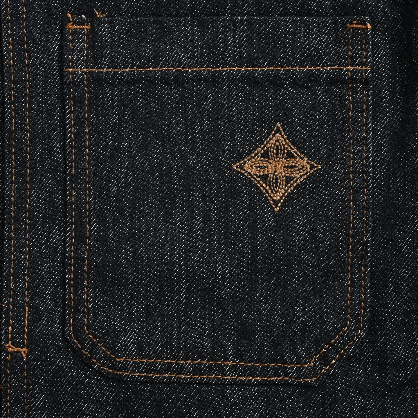 Louis Vuitton/Louis Vuitton embroidered logo denim jacket